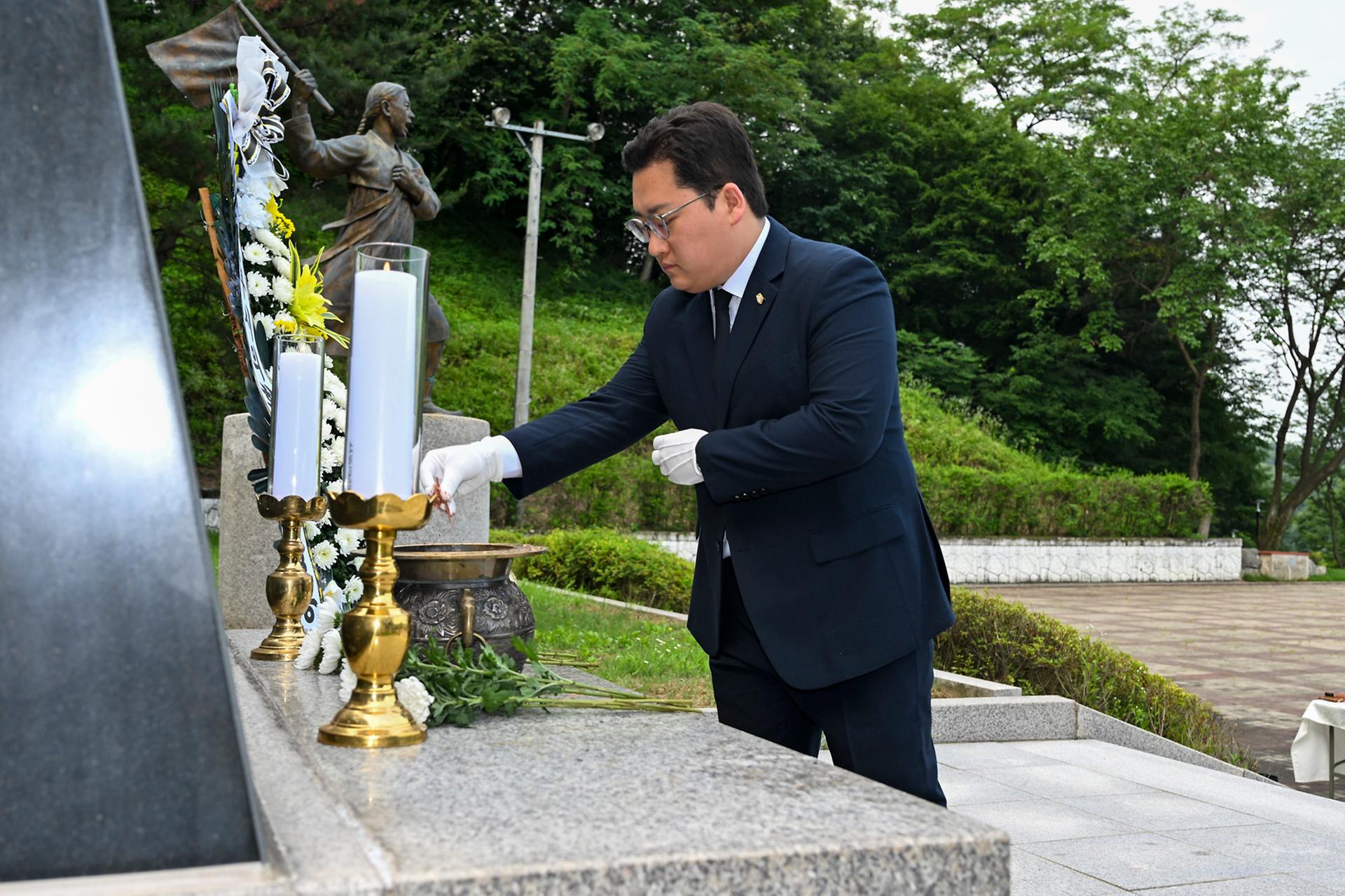20260701 현충탑 참배 (215).jpg