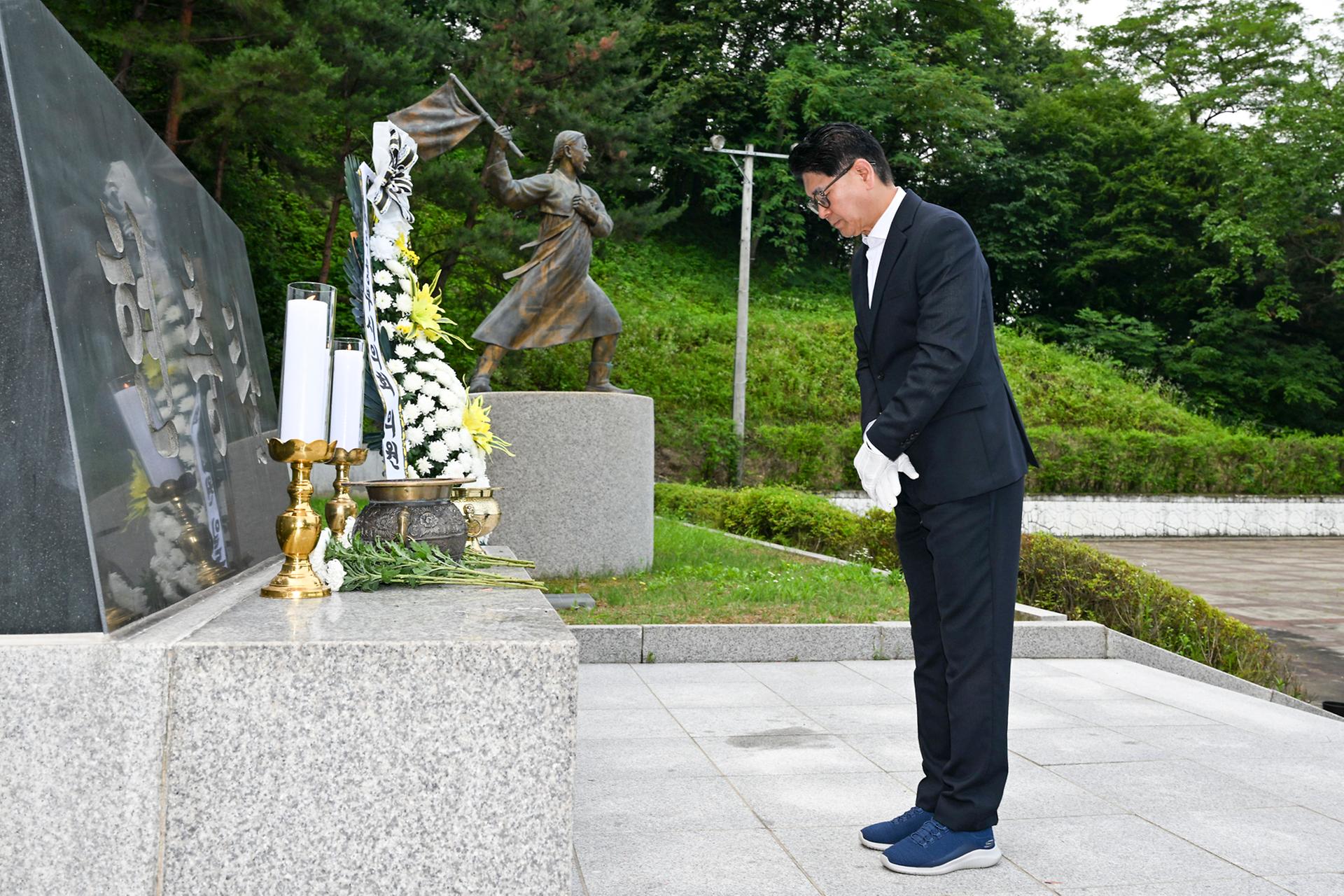 20260701 현충탑 참배 (411).jpg