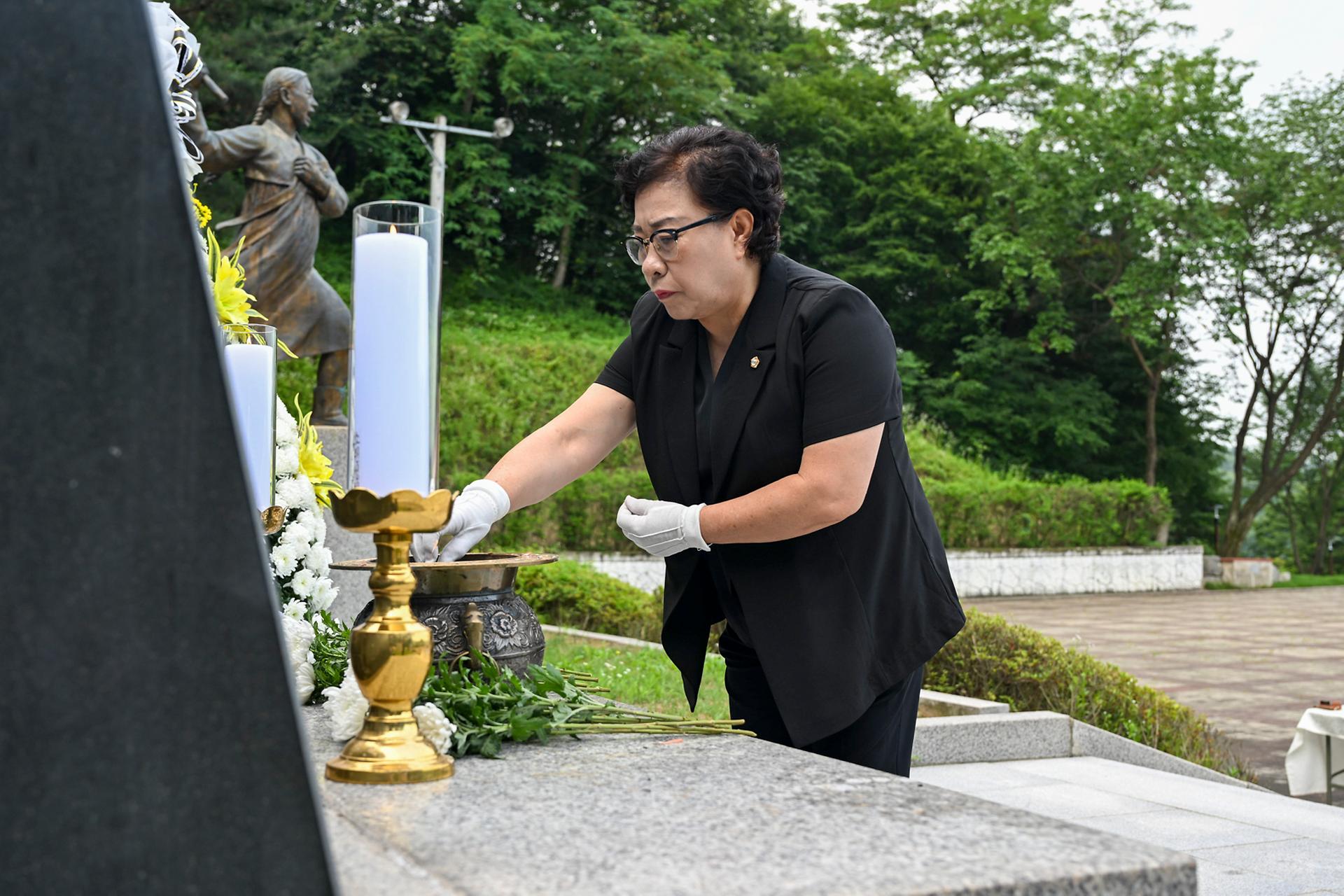 20260701 현충탑 참배 (469).jpg