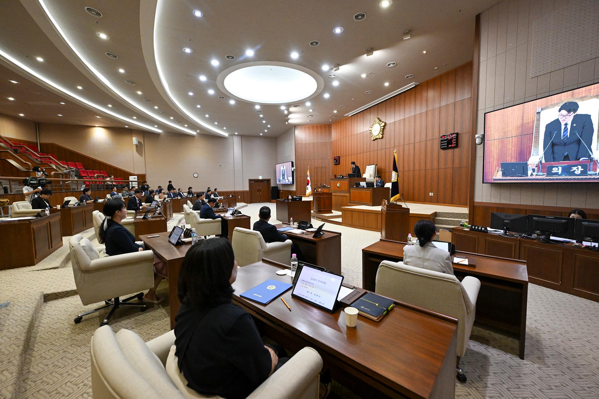 20260722 제346회 임시회 제1차 본회의 (163).jpg