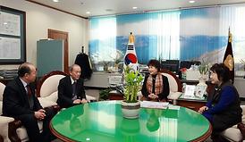 대만 국립 신죽고급상업고 의회방문