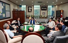 대한노인회 의정부시지회 의회견학