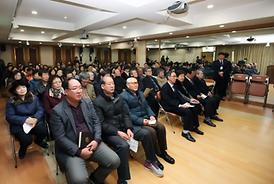 활발한 의정활동 ( 동 업무보고 청취 )