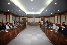 새정치민주연합고문단 의회견학