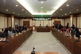 대만 국립 신죽고급상업고교 의회방문