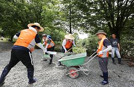 괴산군 수해복구 자원봉사 구슬땀 흘려