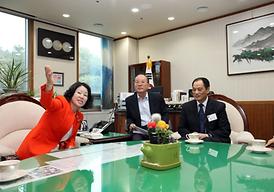 중국 호북성 황스(黃石)시 대표단 의회방문