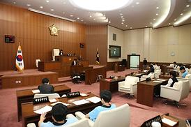 자유학기제 의회체험 프로그램 운영