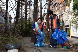 의정부시의회 자원봉사단 행복로 청소봉사활동