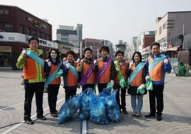 의정부시의회 자원봉사단 행복로 청소봉사활동