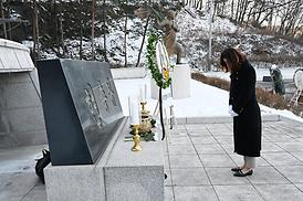 현충탑 참배
