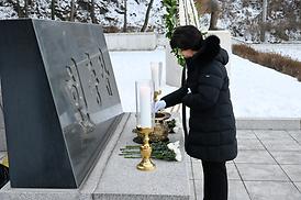 현충탑 참배