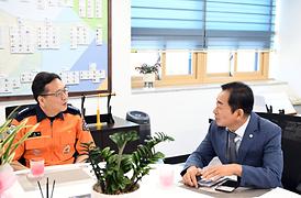 의장단 기자실 및 소방서 방문