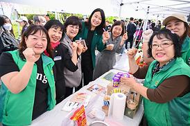 비어있던풍경 견생조각전으로 채우다