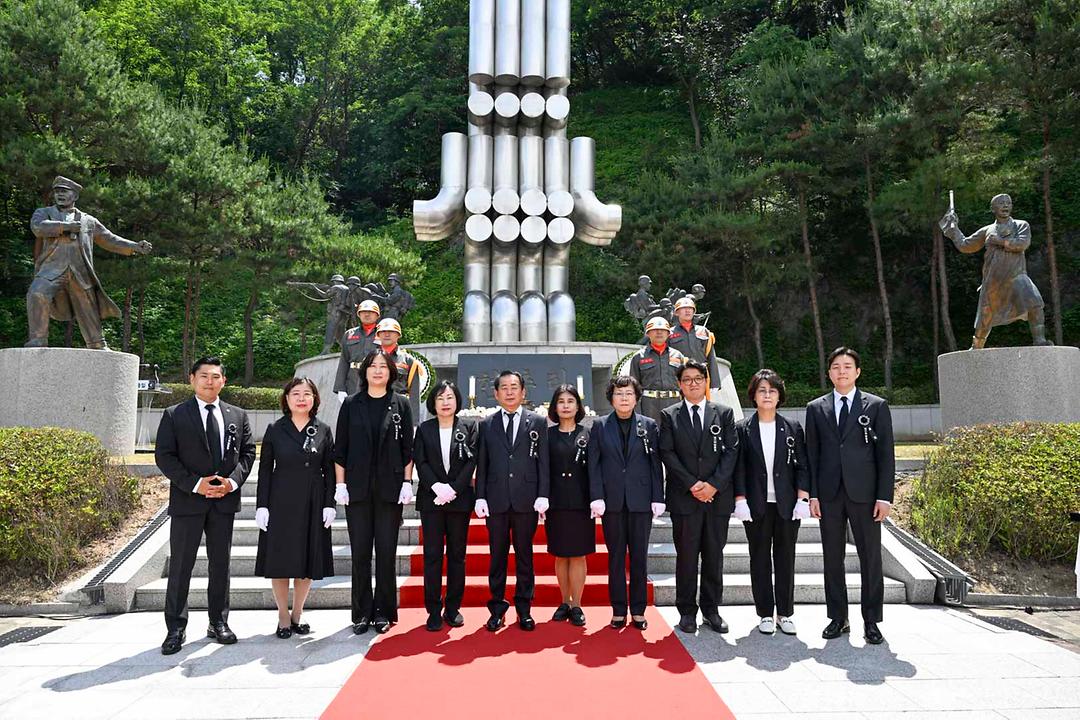 의정부시의회, 제71회 현충일 추념식 참석2