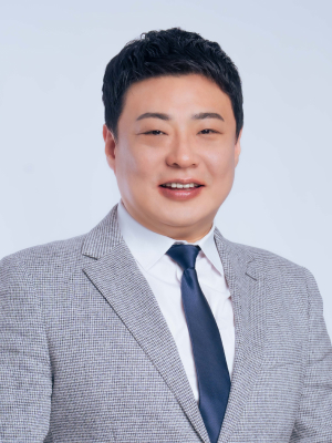 정성교 위원