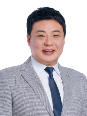 정성교 위원